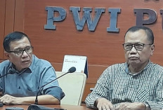 PWI Pusat Bergejolak, Dewan Kehormatan Berhentikan Penuh Ketua Umum PWI Hendry Ch Bangun