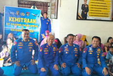 DIT POLAIRUD POLDA SUMSEL Berikan Binluh bagi Masyarakat Pesisir Desa Bunga Karang