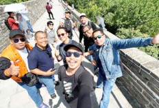 Menyusuri Jejak Tangguh di Puncak Dunia: Kisah Damai dari Balik Tembok Besar China