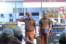 Pimpin Apel Pagi Gabungan Perdana Tahun 2026, Sekda Ingatkan ASN Tingkatkan Kinerja.