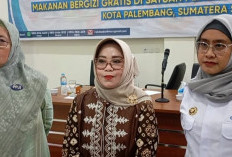 Ratusan Relawan Dapur MBG Di Palembang,   Ikuti Pelatihan Sertifikasi Penjamah Makanan