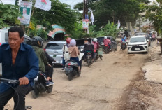 Tenggelam Oleh Air Sungai Musi, Setelah di Tambal Sulam Jalannya Bergelombang 