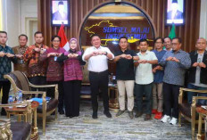 Gubernur: Kebenaran Informasi Harus Terorganisir dengan Baik