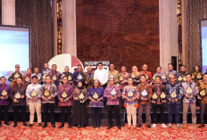 GEMPAR! PLN Raih 43 Award dan Platinum SDGs: Ini Kunci Sukses Transformasi Sosial ala PLN!