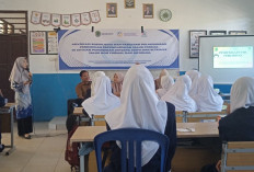 Tingkatkan Kesadaran Siswa Tentang Masalah Kependudukan, DPPKBPPPA PALI Gelar Advokasi Sosialisasi 