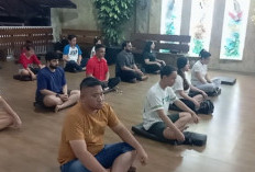 Suhu Alam Bagikan Teknik Meditasi Benar di Palembang, Peserta dari Jakarta hingga India Turut Hadir