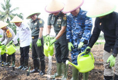 Dukung Program Ketahanan Pangan, Danrem 044/Gapo Hadiri Penanaman Serentak Polri di Polda Sumsel