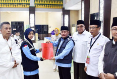 Sebanyak 370 Jemaah Haji Kloter 15 Embarkasi Palembang, di Lepas Langsung Kakanwil Babel
