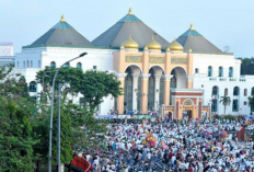 Shalat Idul Adha di Masjid Agung hingga Pelataran Parkir hingga Jembatan Ampera Dipadati Jamaah