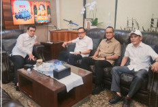 Riza Patria Wamen Desa dan PDT Bakal Hadiri Lintas Politika Award