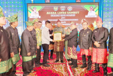 Dandim 0403/OKU Terima Gelar Adat Komering