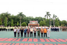 Bupati   H Lanosin Hadiri  Apel Gelar Pasukan Operasi Lilin Musi-2023 Polres OKU Timur 