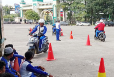 Astra Motor Sumsel Edukasi Keselamatan Berkendara bagi Pekerja Industri, Dorong Budaya #Cari_Aman