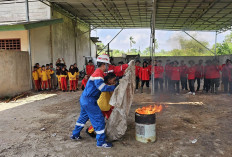 Pertamina IT Palembang Bersama Manggala Agni  Edukasi dan Pelatihan Karhutla di Desa Pulau Semambu