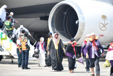 441 Jemaah Kloter 14 Asal Lahat dan Palembang Tiba di Tanah Air