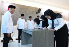 198 ASN Fungsional Kemenag Sumsel Dilantik, Kakanwil Tekankan Transformasi Digital Layanan