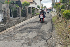 Turunan jalan Komering Pakjo Berlubang
