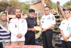 Semangati Korban Kebakaran di Desa Pangkul Butuh