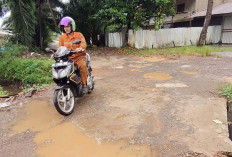 Lobang Besar Telah di Perbaiki, Warga Ucapkan Terimakasih