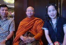 Ribuan Umat Buddha Hadiri Perayaan Hari Asadha, YM Bhante Dhirapunno: Ajaran Buddha Tidak Hanya Tentang Spirit