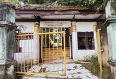 Gapura dan Pagar Selamat Datang Makam Kawah Tekurep Banyak Rusak 
