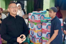 Tak Hanya Materi, Kak Wari Juga Support Moril Korban Banjir