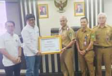 PLN Prabumulih Beri Penghargaan Pemkot