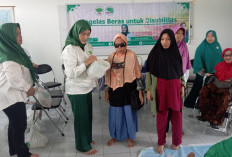 Perempuan Tani HKTI Sumsel Salurkan Paket 100  Sembako ke Kaum Disabilitas