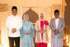 Bupati dan Wabup Muara Enim Sholat Ied di Masjid Agung