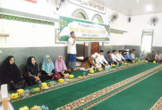Isra Mikraj di Desa Unit 8 Karya Mulya Berlangsung Semarak Penuh Khidmat