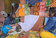 Karang Manik, Hasilkan Batik Corak Khusus