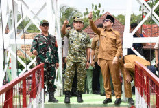 Permudah Akses Warga dan Pelajar, Danrem 044/Gapo Ikuti Launching 200 Jembatan Garuda