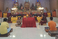 Ratusan Umat Ikuti Perayaan Kathina dan Ritual Api Homa di Vihara Amitabha Graha Palembang