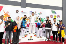 Dua Atlet INATKF Sumsel Sumbang Dua Emas di Fornas VIII NTB
