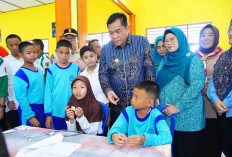 Bupati Muba Tinjau Pemeriksaan Kesehatan Gratis di Sekolah