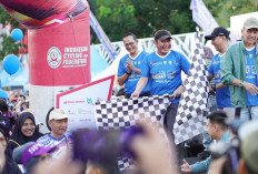 Gubernur Herman Deru Pimpin Jalan Sehat HUT ke-30 Sumatera Ekspres di Palembang