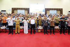Akad Massal KUR 800 Ribu UMKM