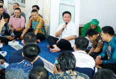 Usai  Shalat Jumat, Gubernur Herman Deru Dengar Langsung Curhat Pegawai    