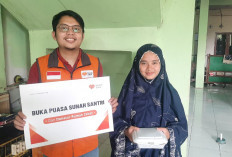 250 Santri Ponpes Lantabur di Palembang Bahagia Terima Bantuan Buka Puasa dari Rumah Zakat