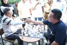 Bupati Askolani Buka Turnamen Catur Cepat