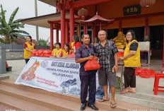 Vihara Prajna Shanty Bagikan 500 Paket Sembako