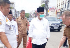 Bupati Lahat Cek Langsung Pembangunan Trotoar Pusat Kota