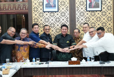 9 April Pelabuhan Tanjung Carat Resmi Project Launching