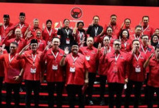 Megawati Rangkap Jabatan Ketum dan Sekjen, Hasto Kristiyanto Tak Masuk Struktur Pengurus PDIP 2025-2030  