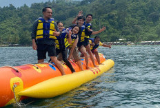 Pantai Clara 2 Lampung, Destinasi Seru dengan Aktivitas Banana Boat yang Mengasyikkan!