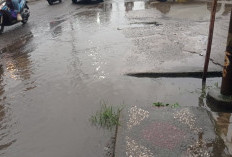 Meluber Saluran Got di Tangga Takat Plaju Banyak yang Buntu