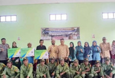 317 Warga Sinar Rambang Terima Jaminan BPJS Ketenagakerjaan
