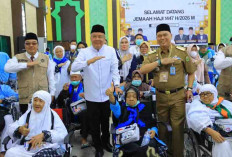 Wagub Sambut Kepulangan 443 Jemaah Haji Kloter Pertama Embarkasi Palembang
