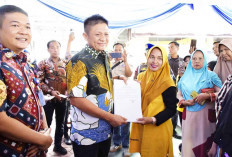 Permudah Proses Perizinan Pelaku Usaha di OKU Timur