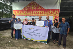 PEGADAIAN  PEDULI  SESAMA:  Salurkan Bantuan Pendidikan  untuk 599 Pengurus dan Anak Pengurus Bank Sampah 